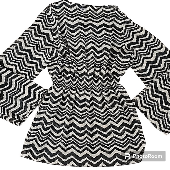 Attitudes by Renee size large - Picture 8 of 11